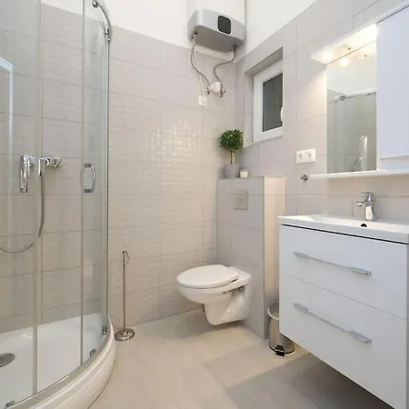 Apartment Spacious Nearby Parliament *